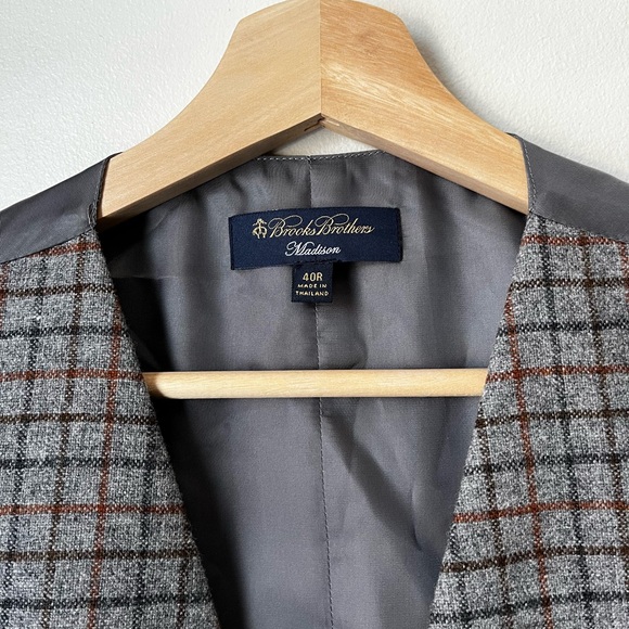 Brooks Brothers - Madison Waistcoat / Vest - Picture 4 of 7